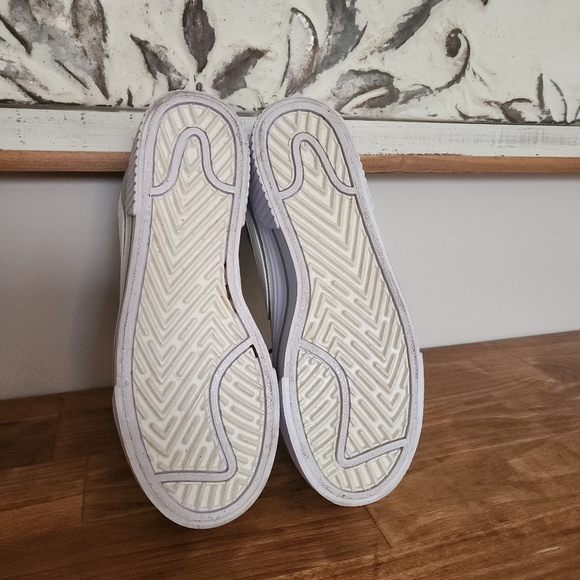 Nike Court Legacy Lift Women's Green Sneakers - Picture 5 of 7